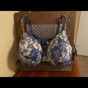 Cacique/Lane Bryant 46DD, blue with white flowers